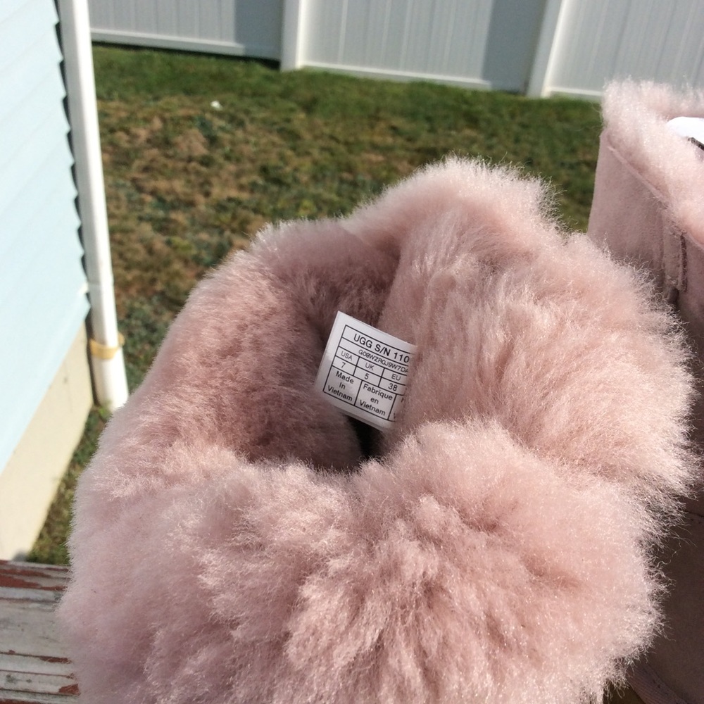 Ugg Mini Bailey Bow II Ruffled - Picture 5 of 6